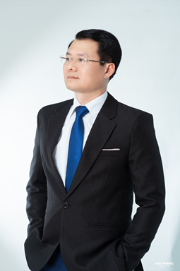 ÔNG HOÀNG ANH TUYÊN